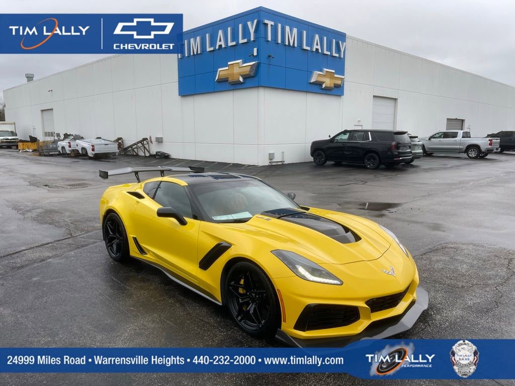 Used 2019 Chevrolet Corvette ZR1 w/ Chrome Badge Package image 1