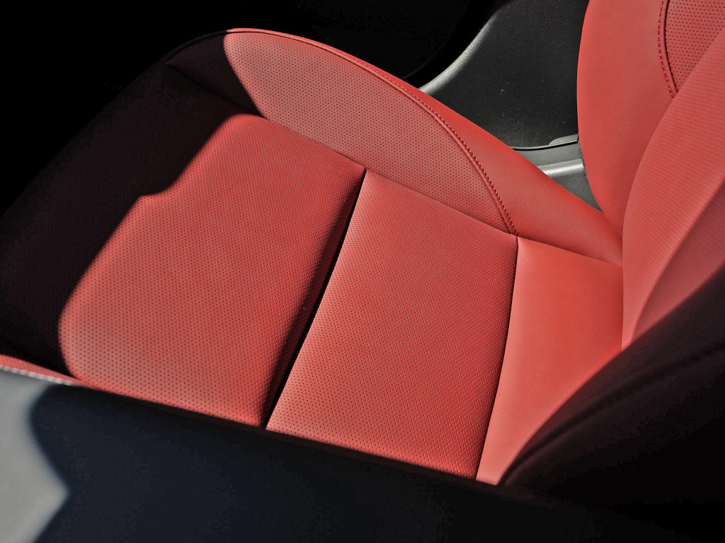 New 2026 MAZDA MAZDA3 2.5 S Hatchback w/ Premium Pkg image 26