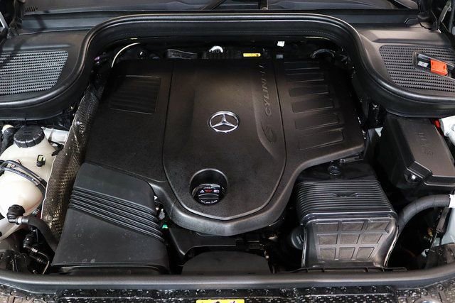 Certified 2024 Mercedes-Benz GLE 450 4MATIC w/ AMG Line Exterior image 32