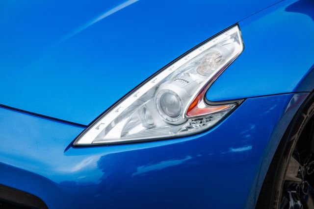Used 2009 Nissan 370Z Coupe image 32