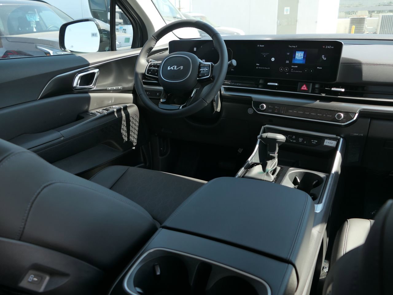 New 2026 Kia Carnival SX w/ SX Dark Edition Package image 25