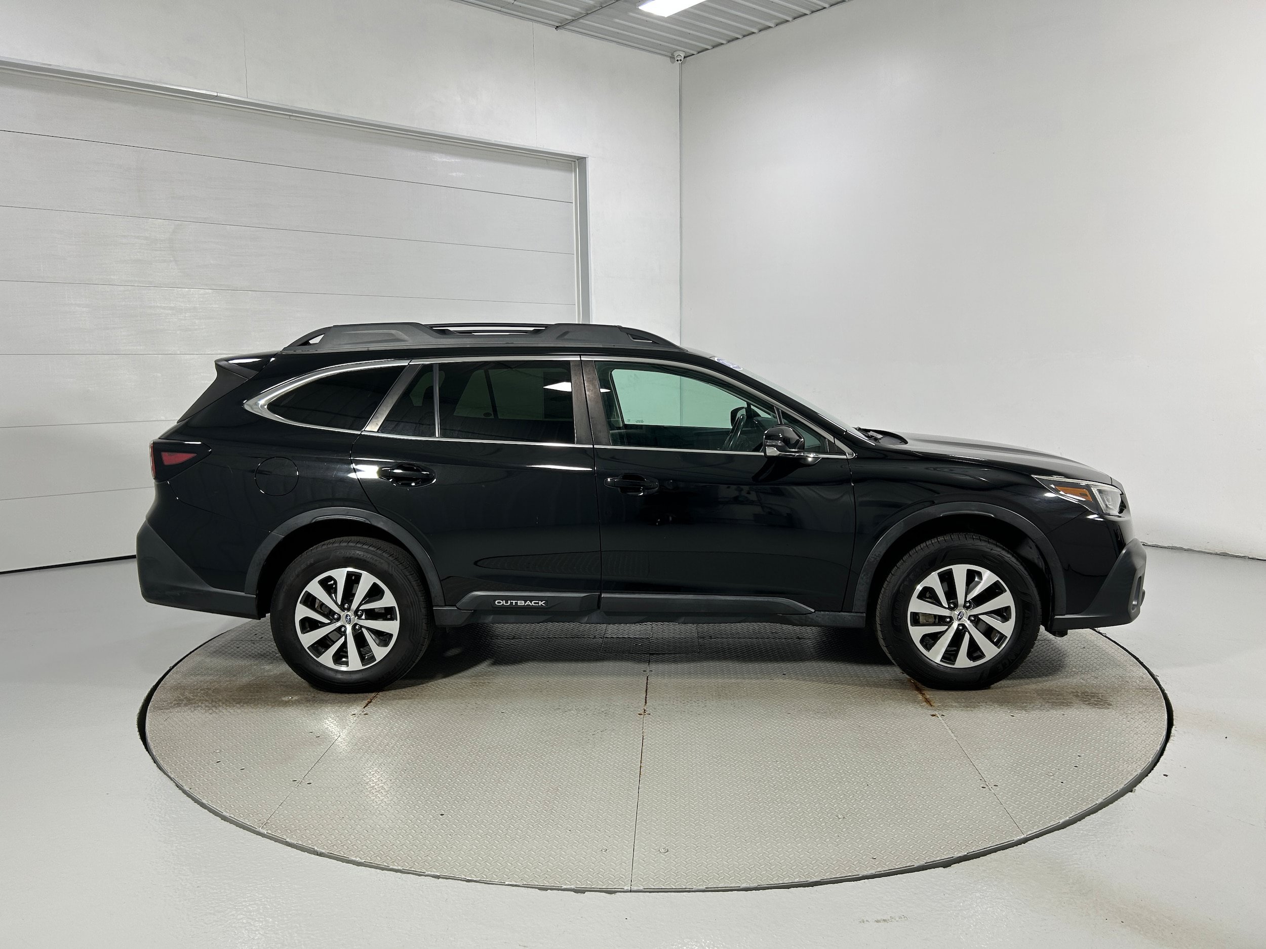 Used 2022 Subaru Outback Premium AWD/4WD image 35