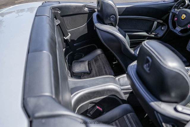 Used 2012 Ferrari California RWD image 38