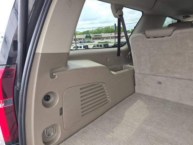 Used 2017 Chevrolet Suburban Premier AWD/4WD image 54