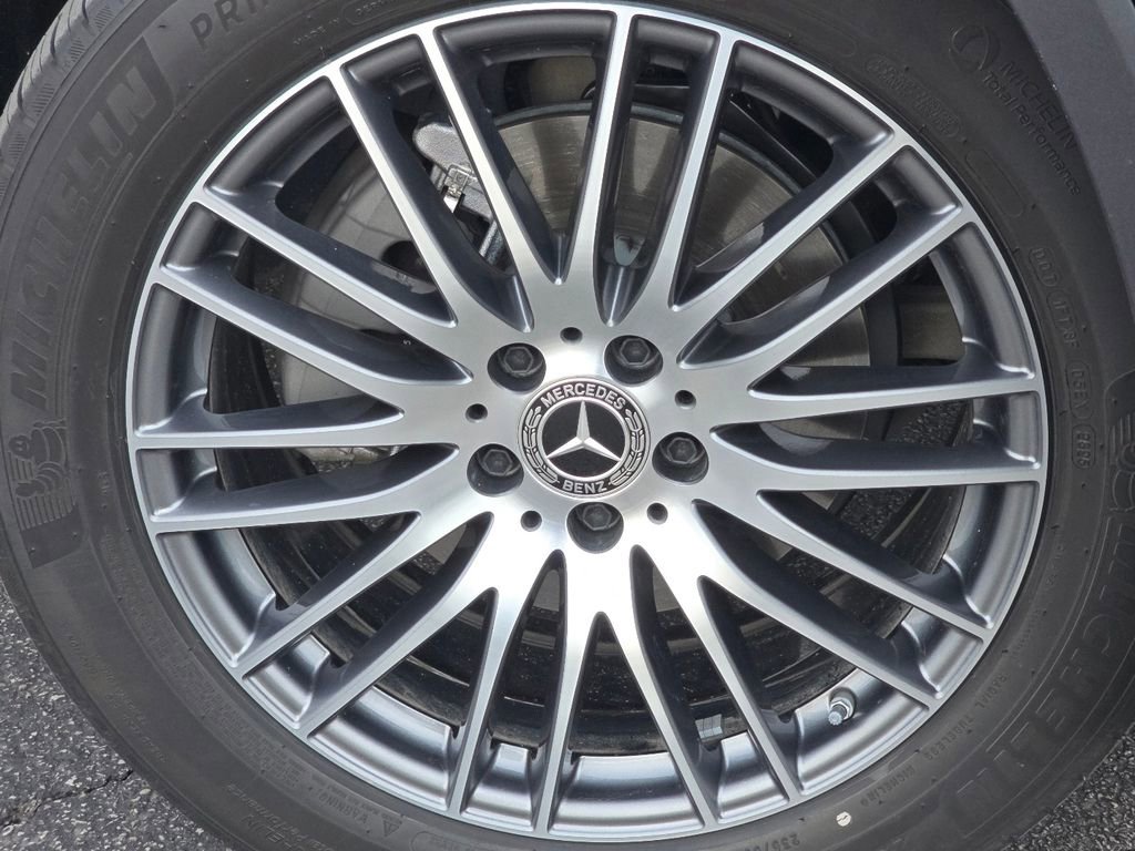 Certified 2026 Mercedes-Benz GLC 300 4MATIC image 10