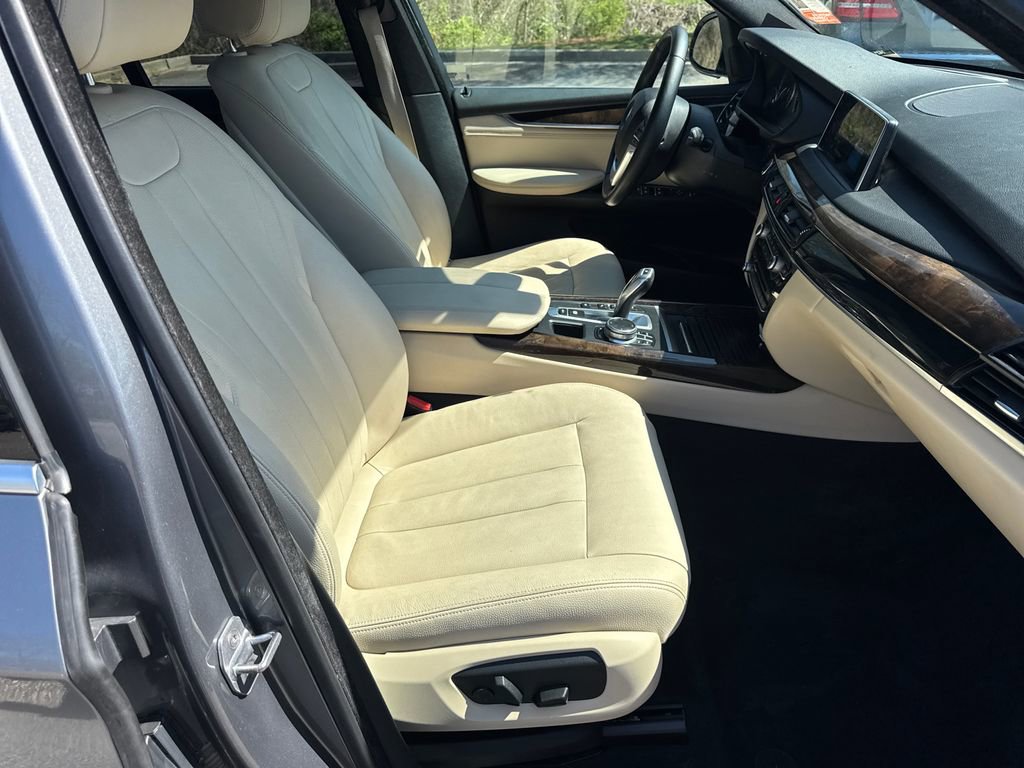 Used 2017 BMW X5 xDrive35i image 13