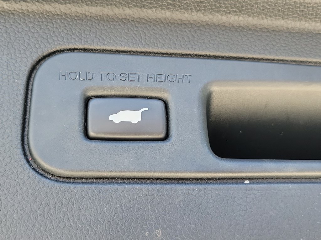 Certified 2024 Honda Pilot EX-L image 9