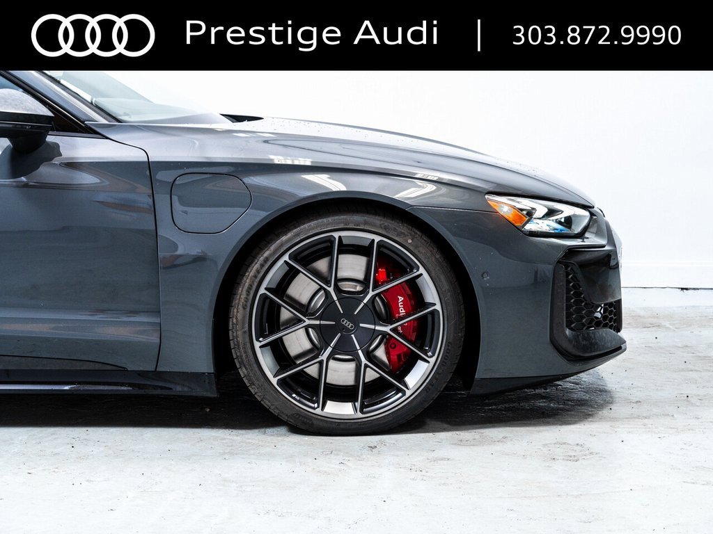 New 2025 Audi RS e-tron GT performance image 12