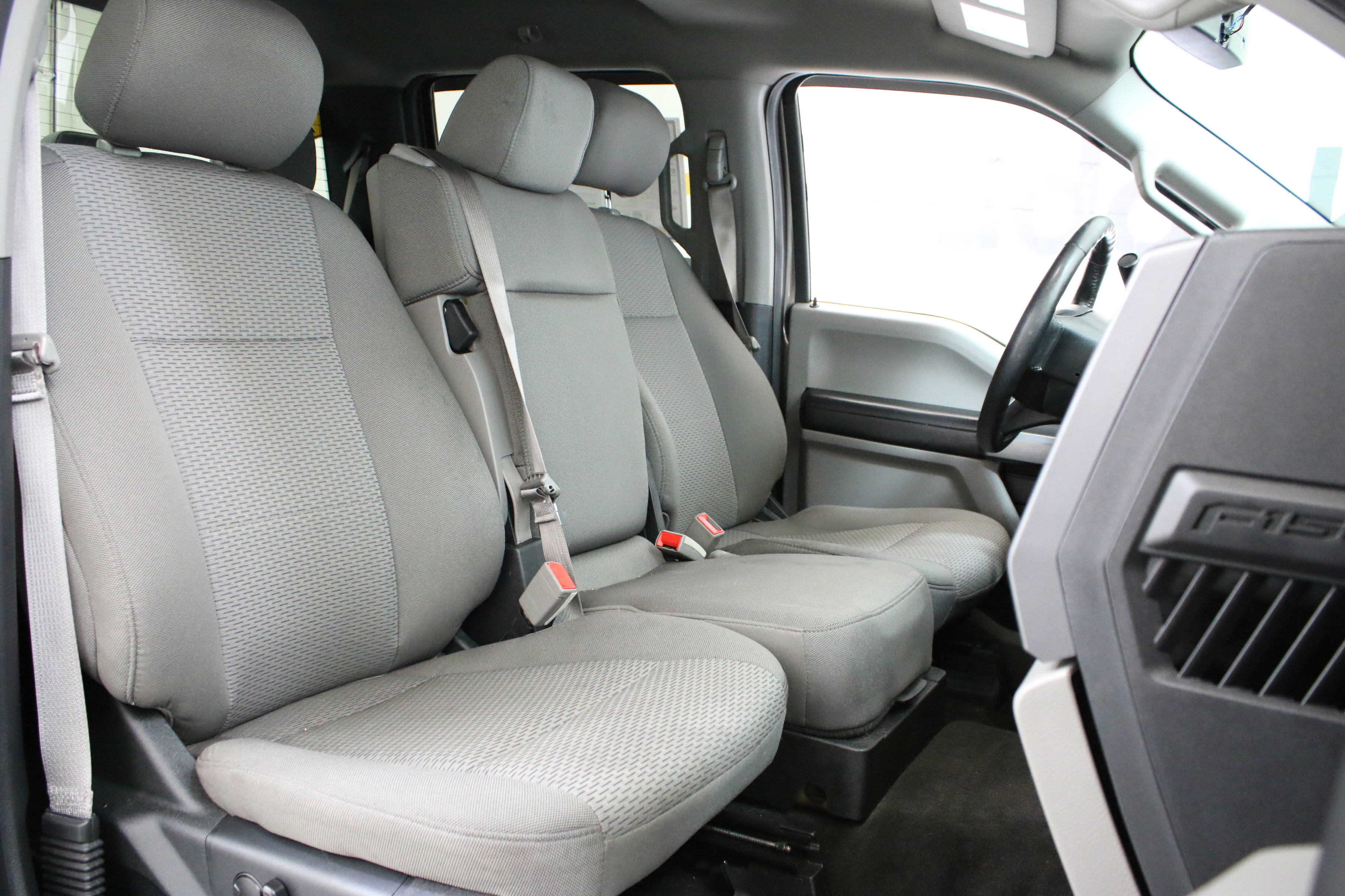 Used 2020 Ford F150 XLT w/ Equipment Group 302A Luxury image 29