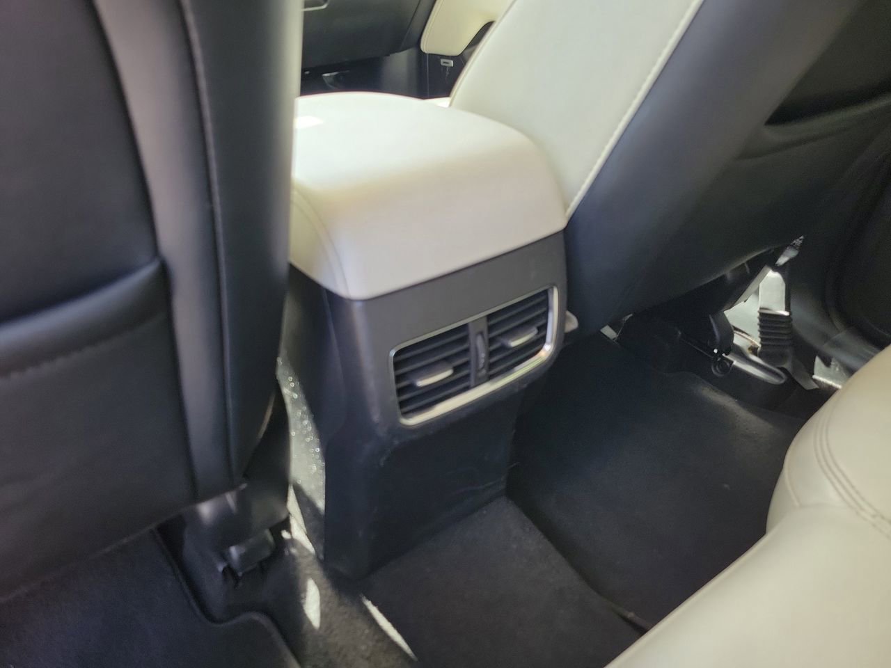 Used 2021 MAZDA CX-5 Grand Touring w/ GT Premium Package image 12