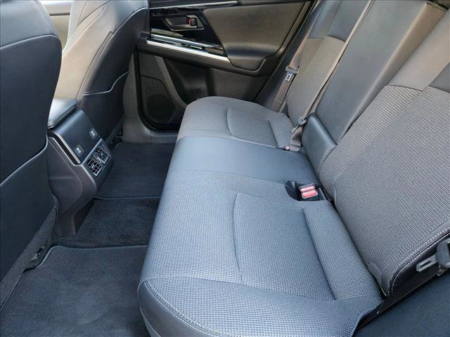 Used 2025 Toyota bZ4X FWD image 17
