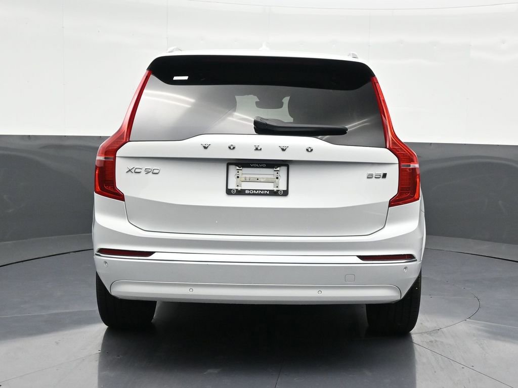Certified 2024 Volvo XC90 B5 Plus image 5