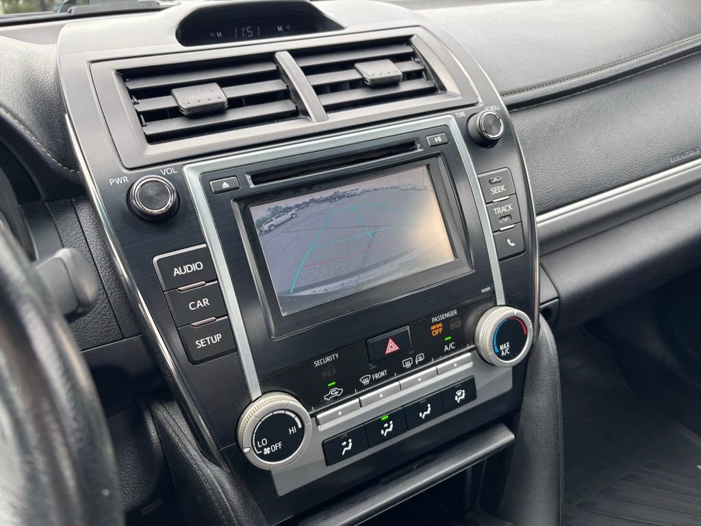 Used 2014 Toyota Camry SE w/ Protection Package FWD image 28