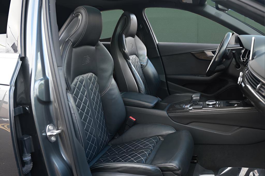 Used 2018 Audi S4 Premium Plus w/ Navigation Package image 16