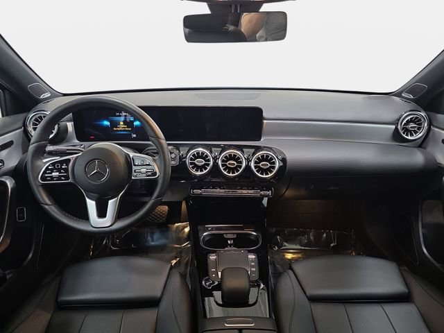 Used 2021 Mercedes-Benz A 220 4MATIC image 10