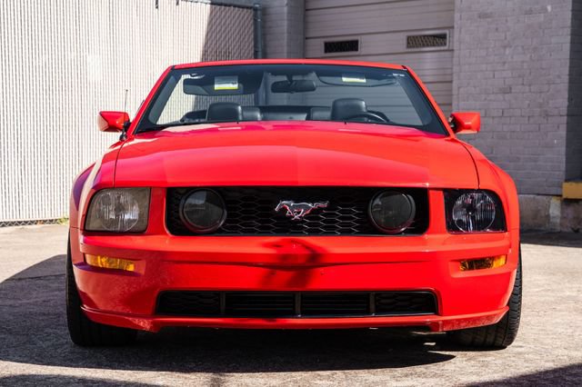 Used 2006 Ford Mustang GT Premium RWD image 15