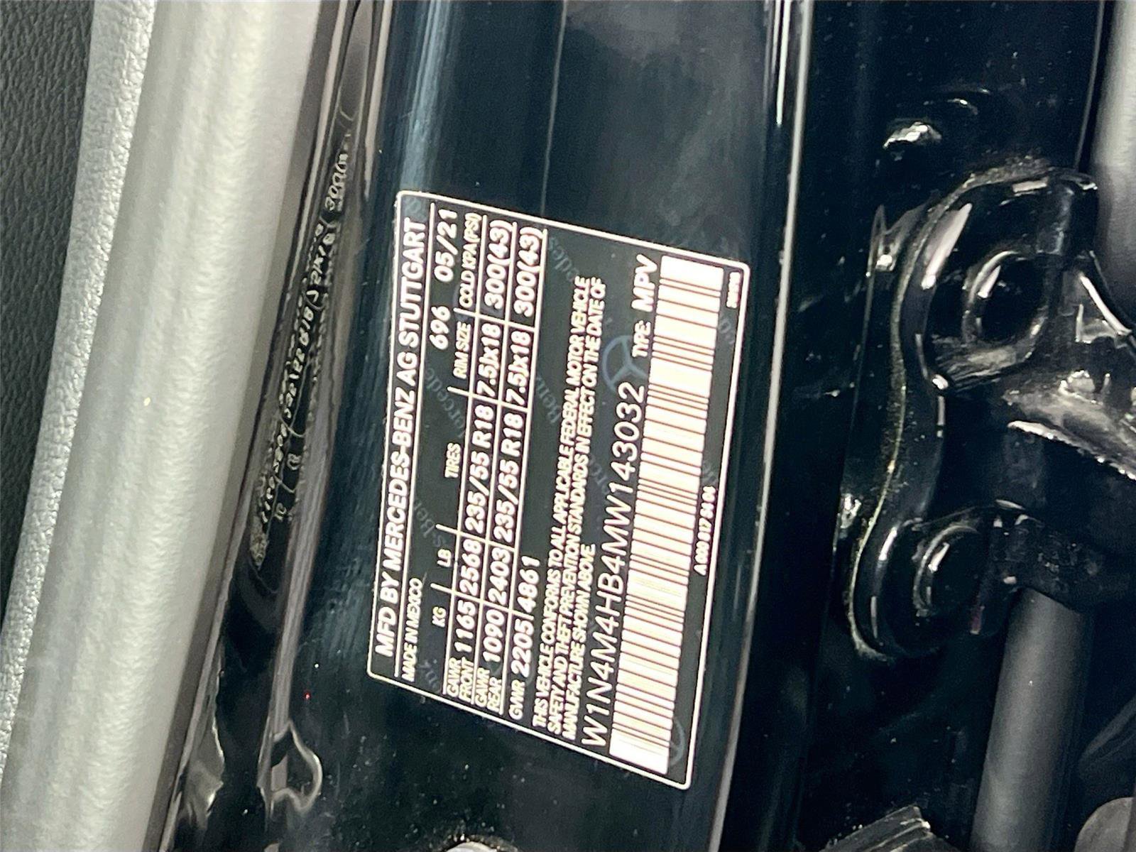 Used 2021 Mercedes-Benz GLB 250 GLB 250 image 30