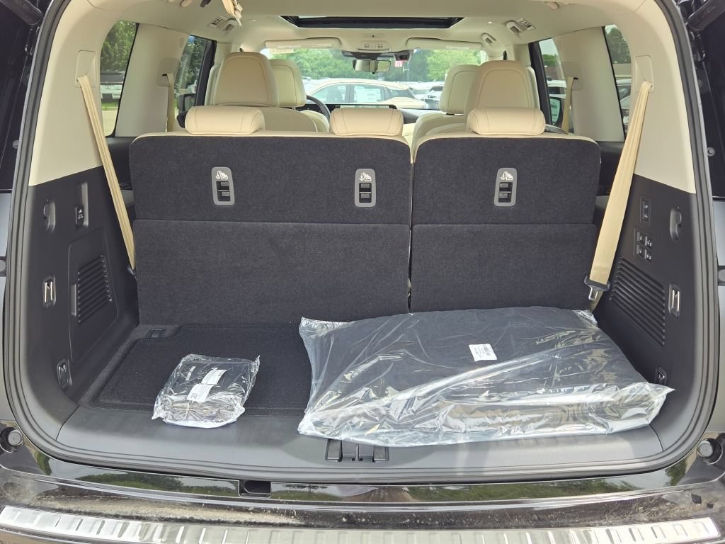 New 2026 Nissan Armada Platinum Reserve AWD/4WD image 17