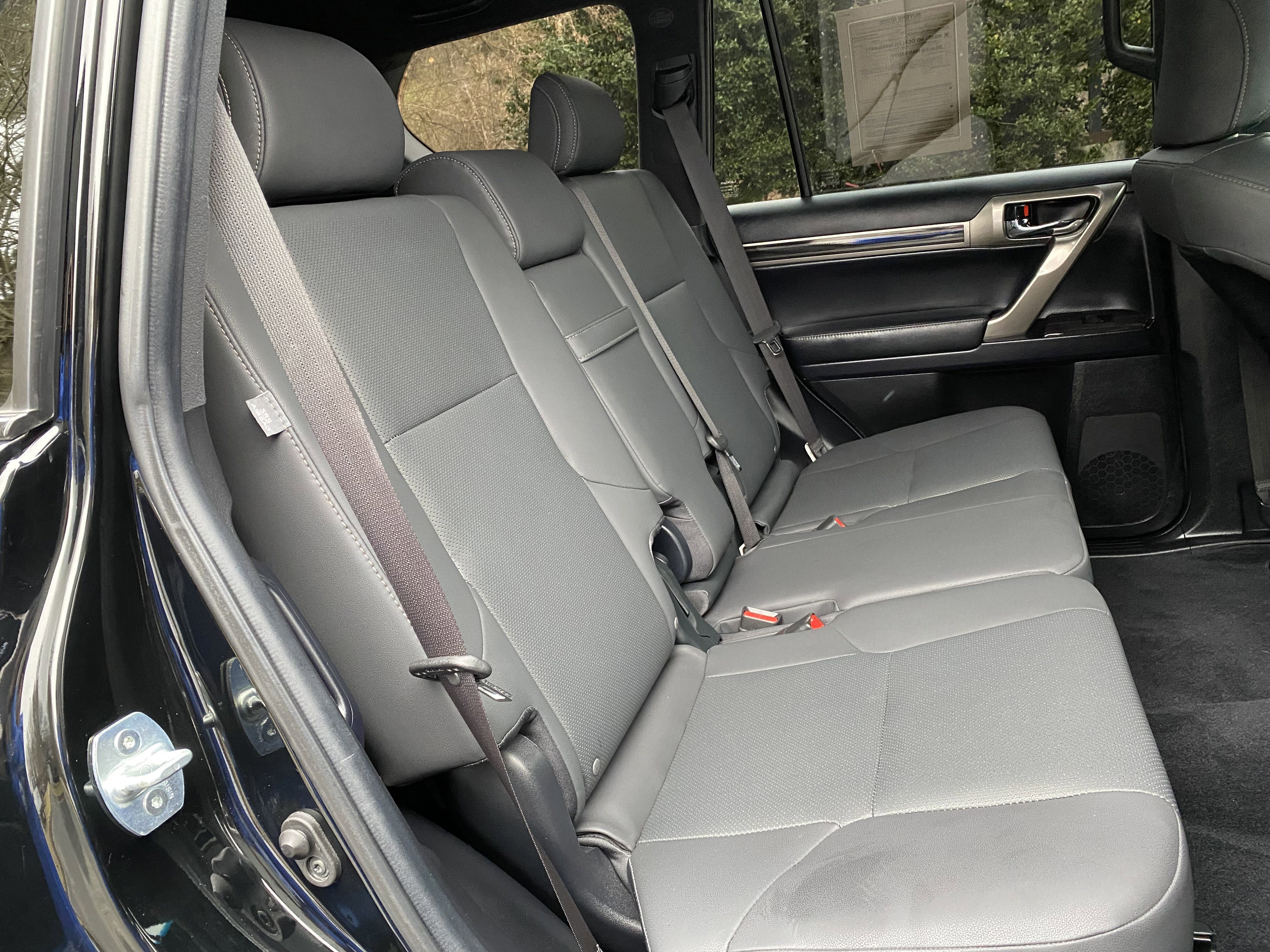 Used 2021 Lexus GX 460 Premium w/ Premium Package image 36