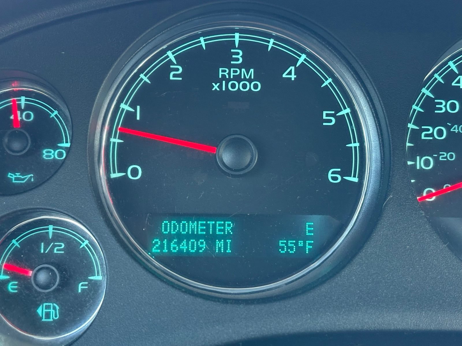 Used 2013 Chevrolet Suburban LT w/ Luxury Package RWD image 10