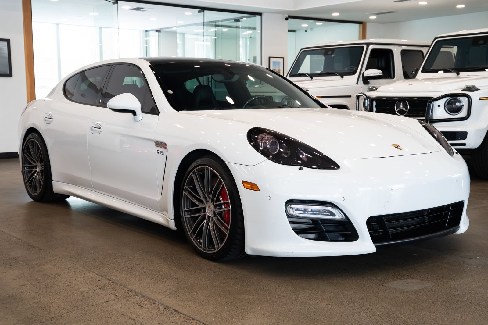 Used 2013 Porsche Panamera GTS AWD/4WD image 3