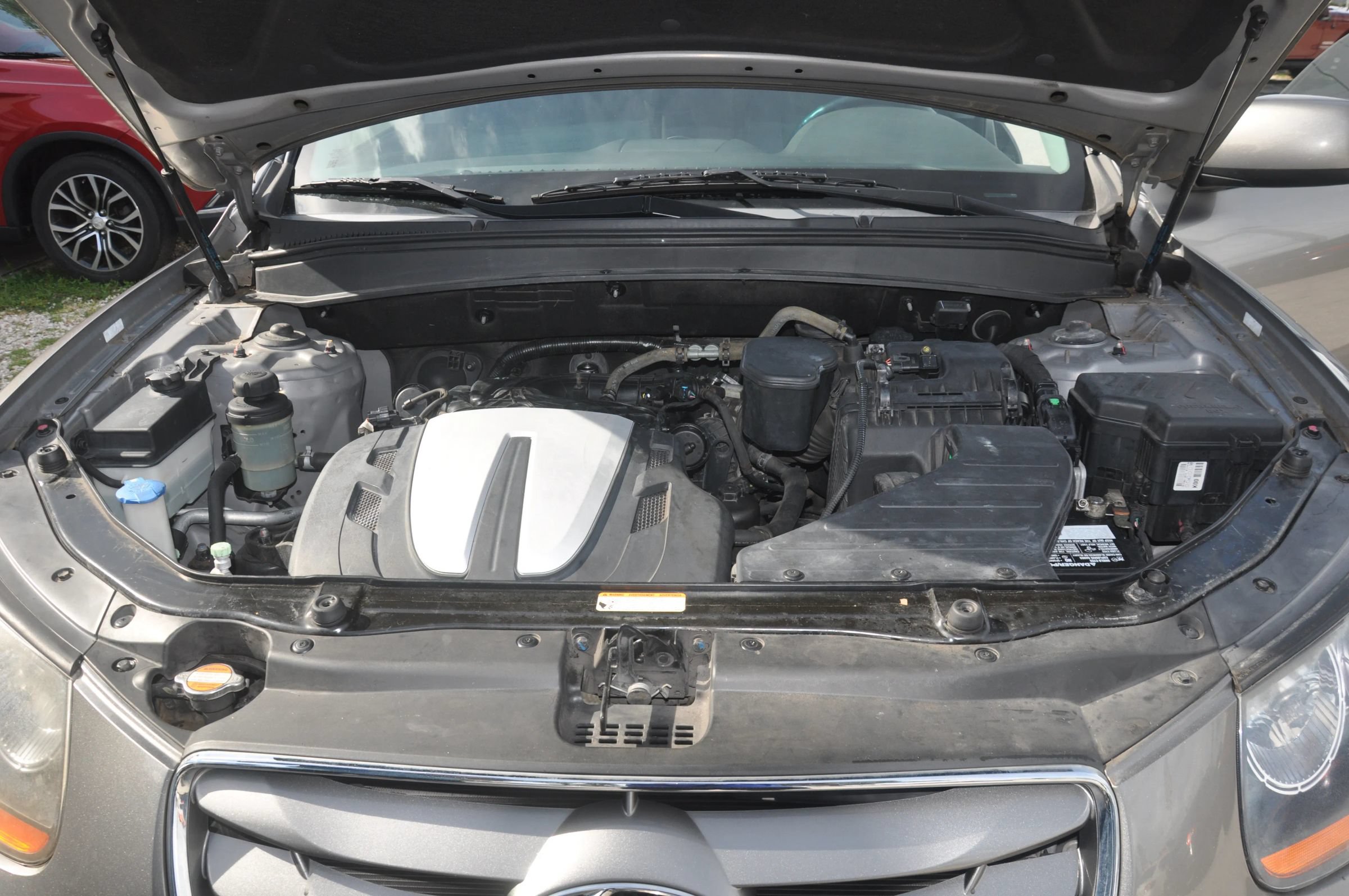 Used 2011 Hyundai Santa Fe SE FWD image 5