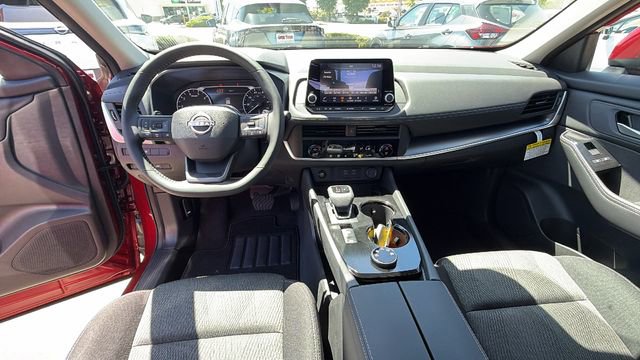 New 2026 Nissan Rogue SV AWD/4WD image 18