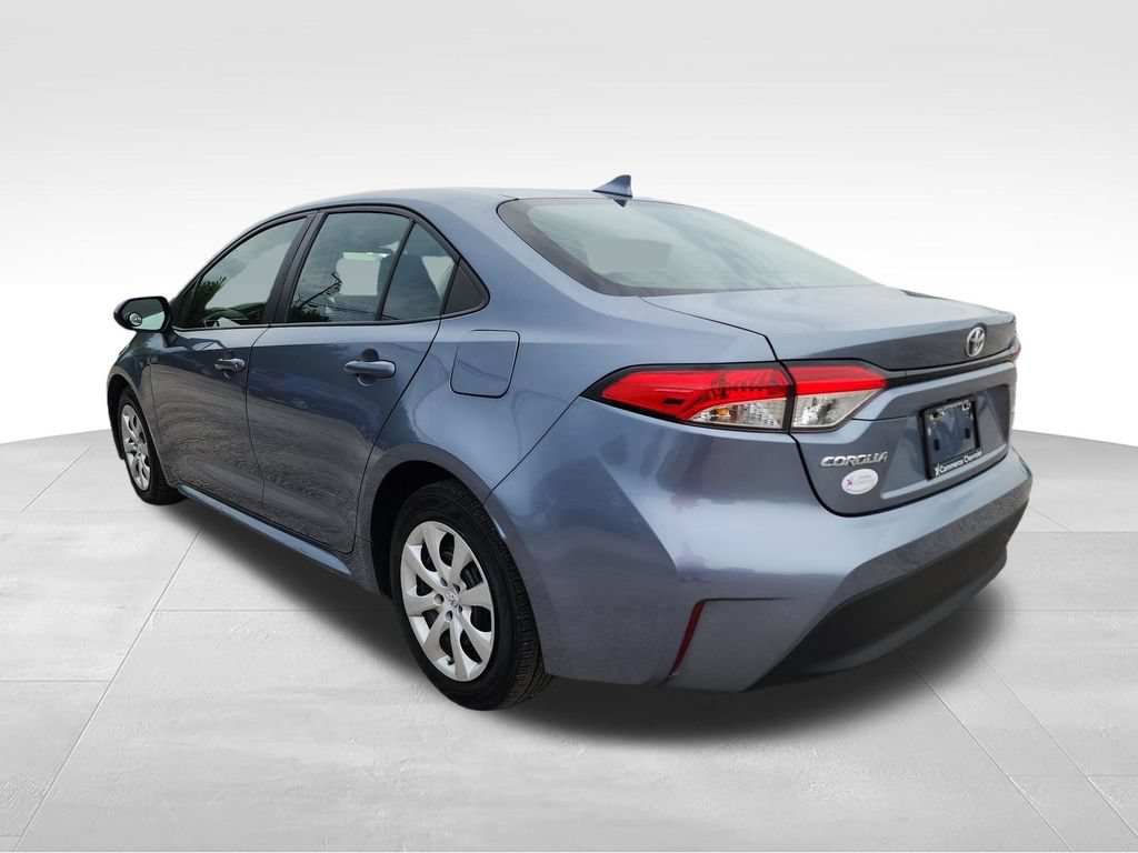 Used 2023 Toyota Corolla LE FWD image 7