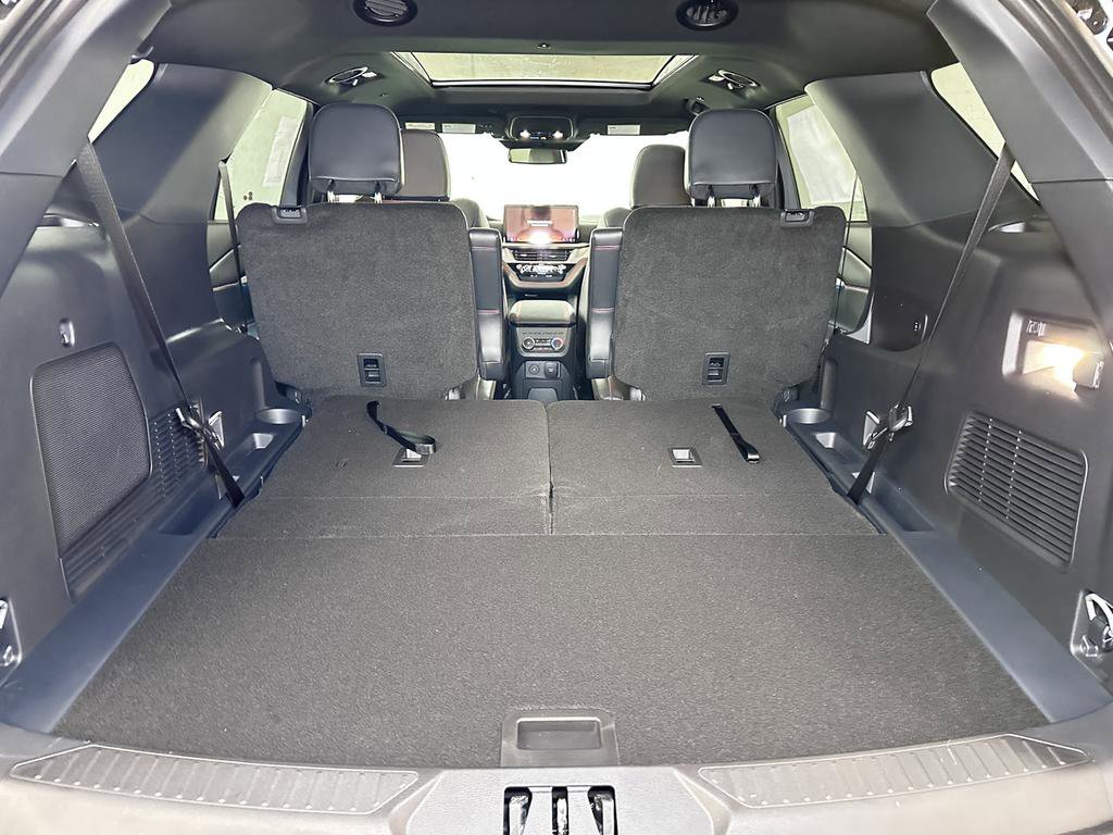 New 2026 Ford Explorer ST-Line w/ ST-Line Street Pack image 16