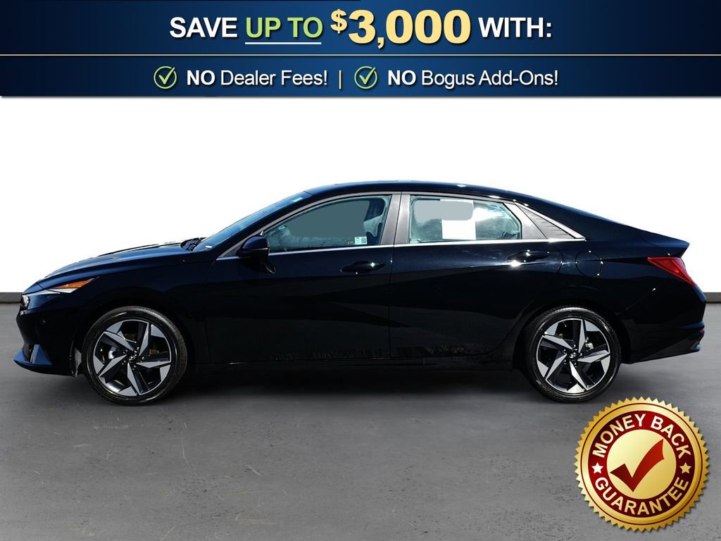 Used 2023 Hyundai Elantra Limited w/ Cargo Package image 2