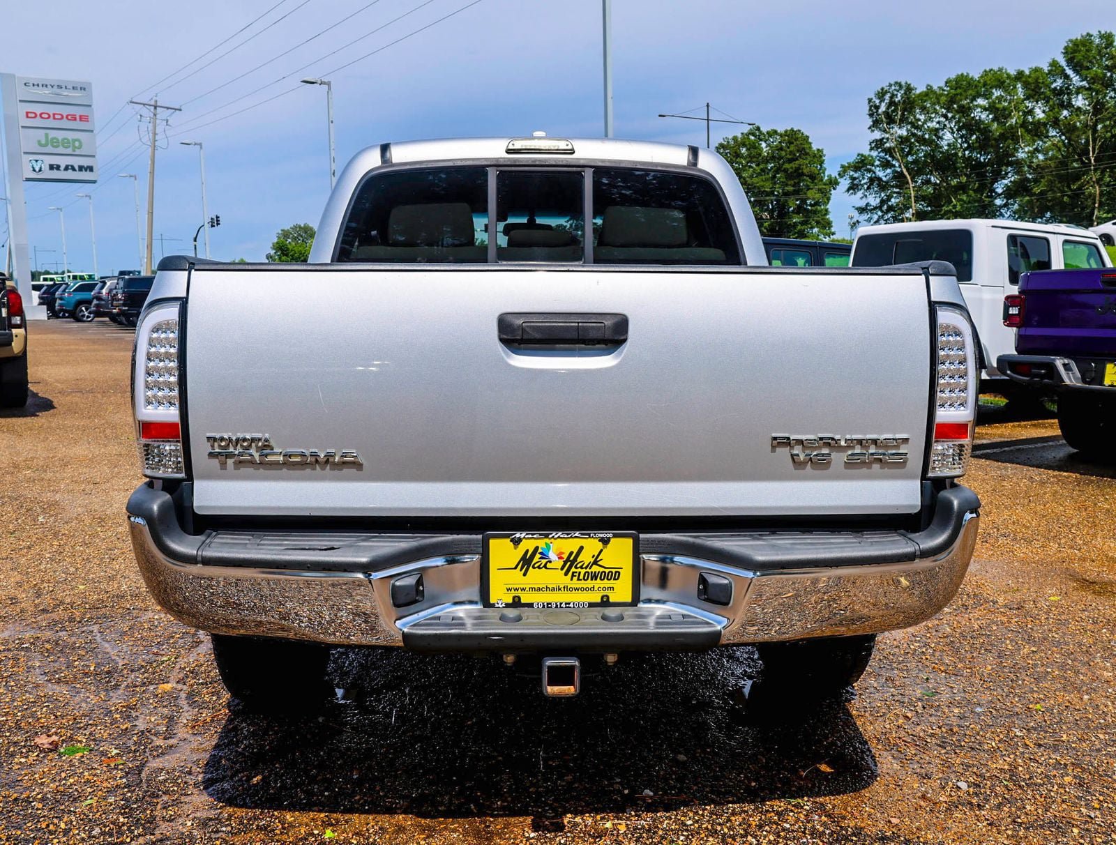 Used 2009 Toyota Tacoma PreRunner RWD image 5