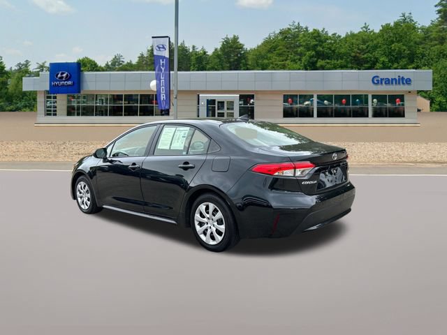 Used 2020 Toyota Corolla LE FWD image 10