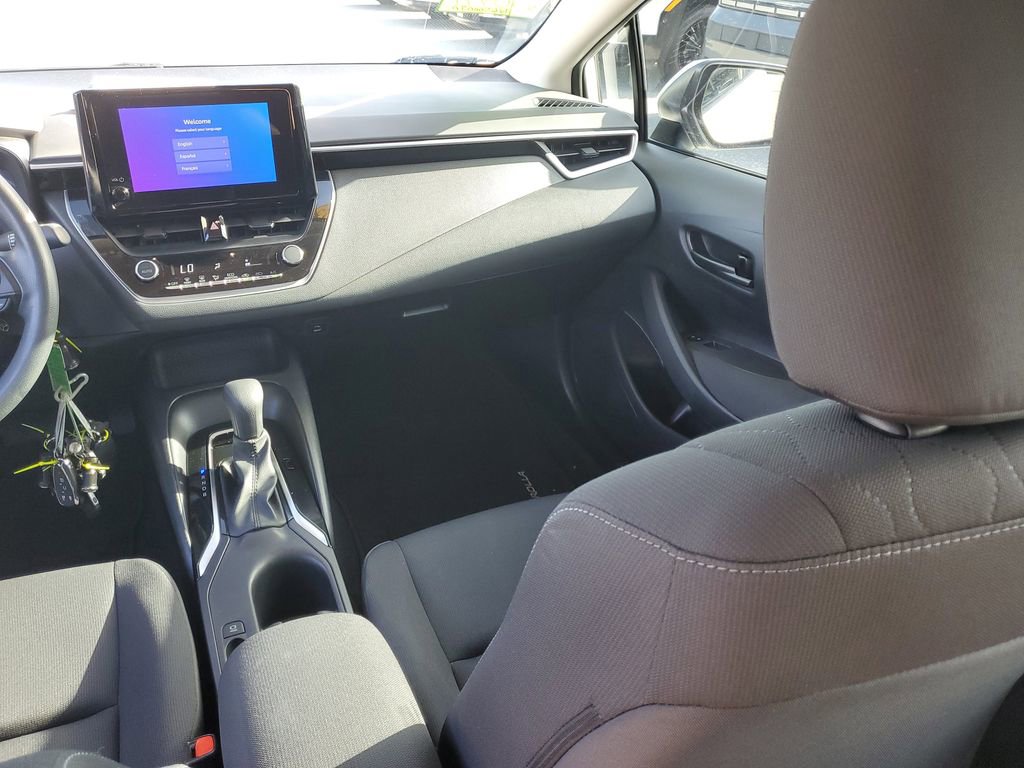Used 2023 Toyota Corolla LE FWD image 18