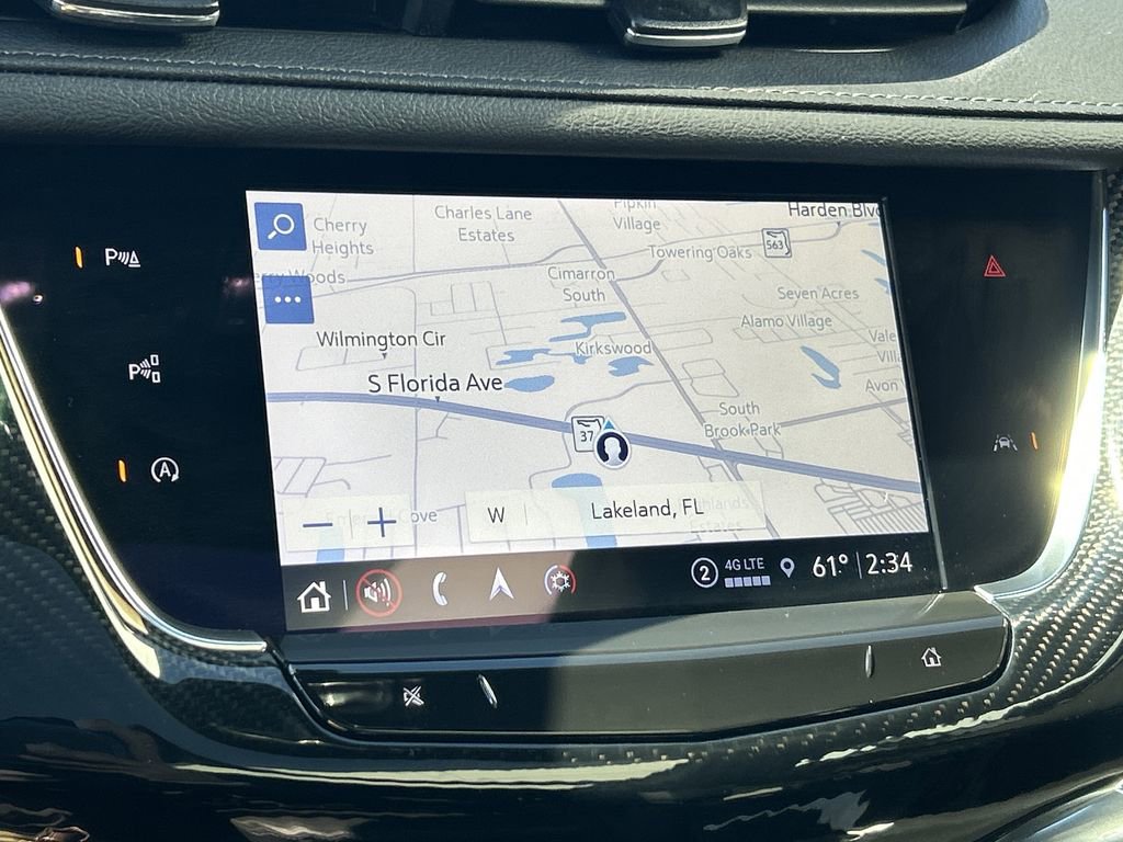 Used 2023 Cadillac XT6 Sport w/ Technology Package image 23