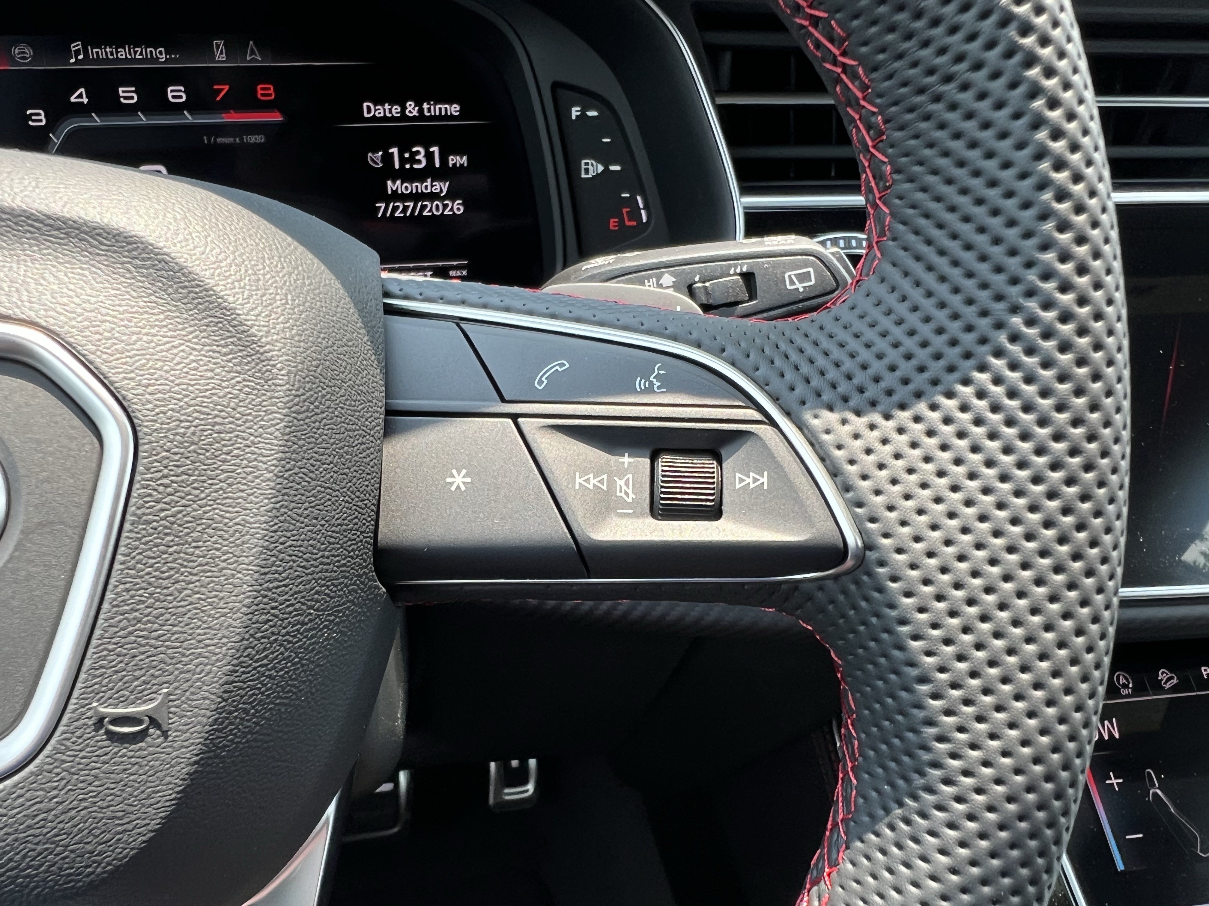 New 2026 Audi SQ8 Prestige AWD/4WD image 22