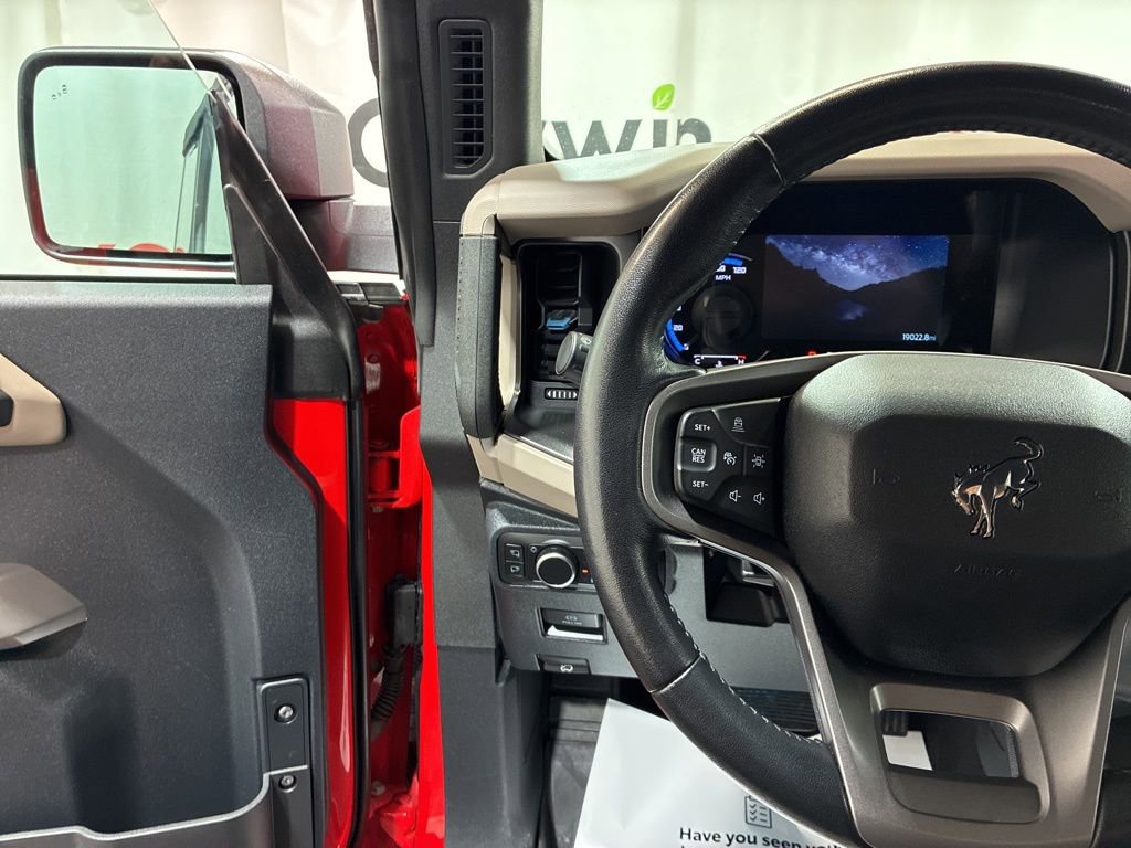 Used 2022 Ford Bronco Wildtrak AWD/4WD image 26