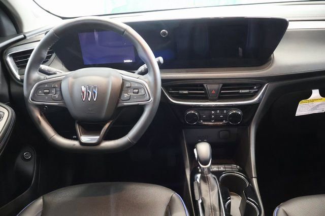 Used 2025 Buick Encore GX Sport Touring w/ Advanced Technology Package image 25