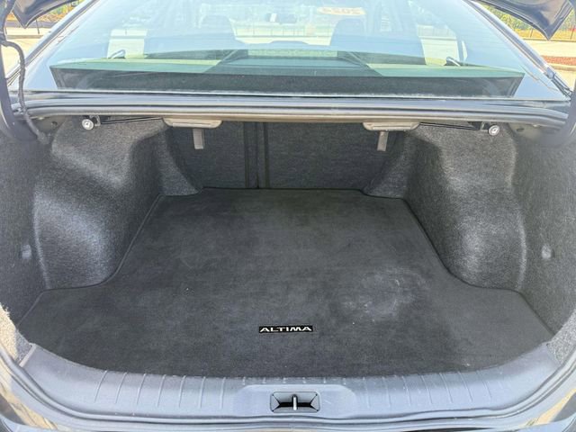 Used 2024 Nissan Altima 2.5 SV FWD image 7