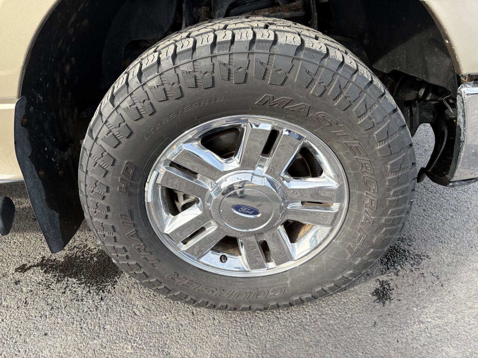 Used 2014 Ford F150 XLT w/ Equipment Group 302A Luxury image 10