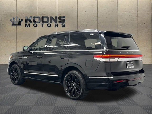 Used 2022 Lincoln Navigator Reserve image 6