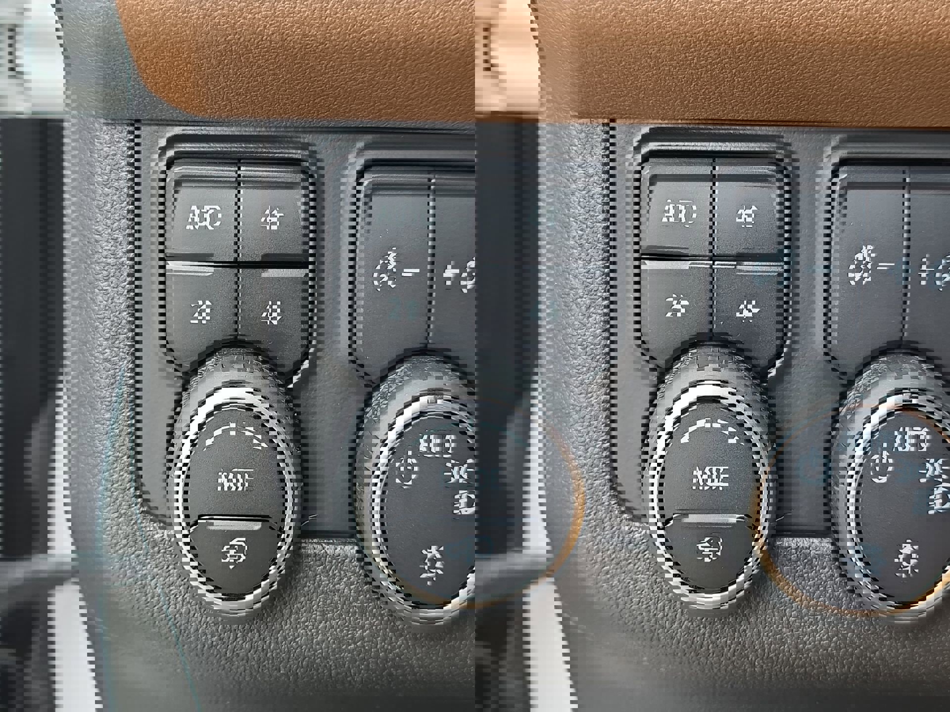 Used 2022 Chevrolet Tahoe High Country image 29