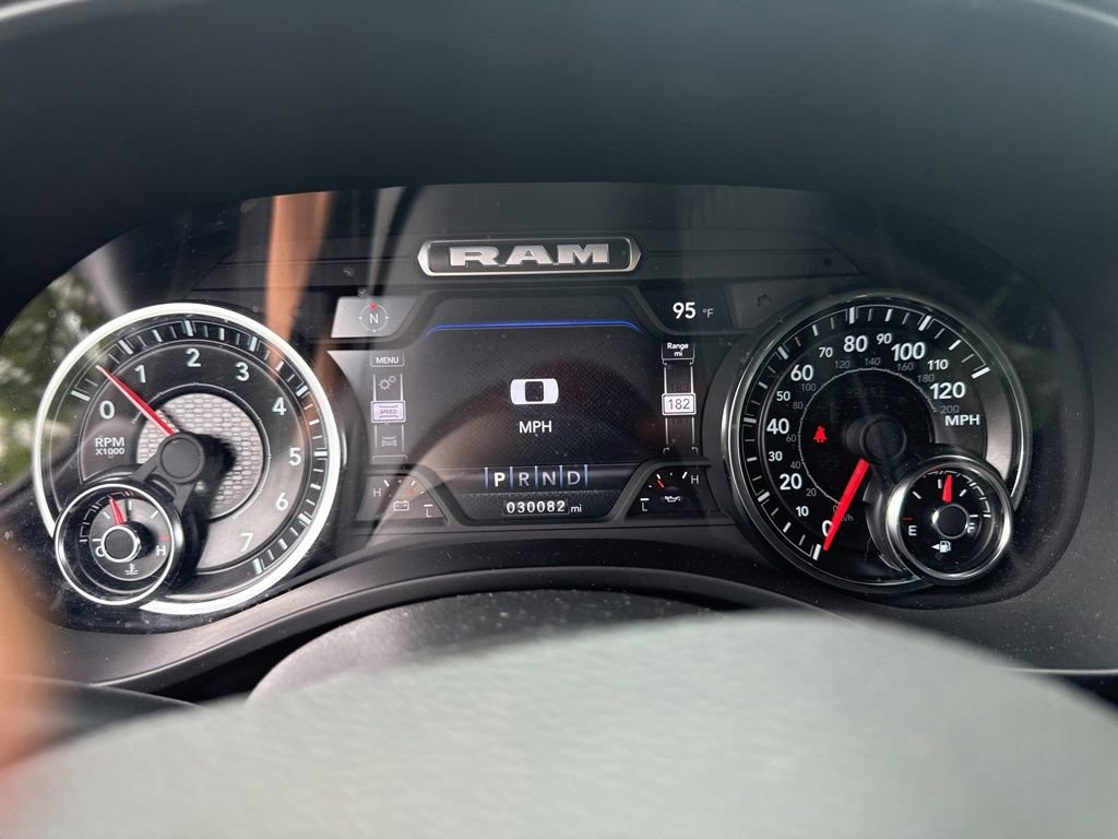 Used 2023 RAM 1500 Big Horn AWD/4WD image 10