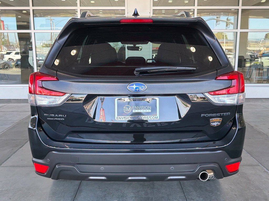 Used 2024 Subaru Forester Wilderness AWD/4WD image 12