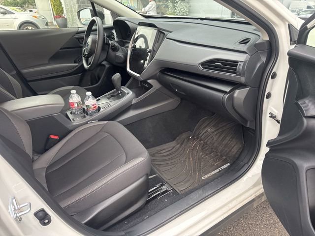 Used 2025 Subaru Crosstrek 2.0i Premium image 4