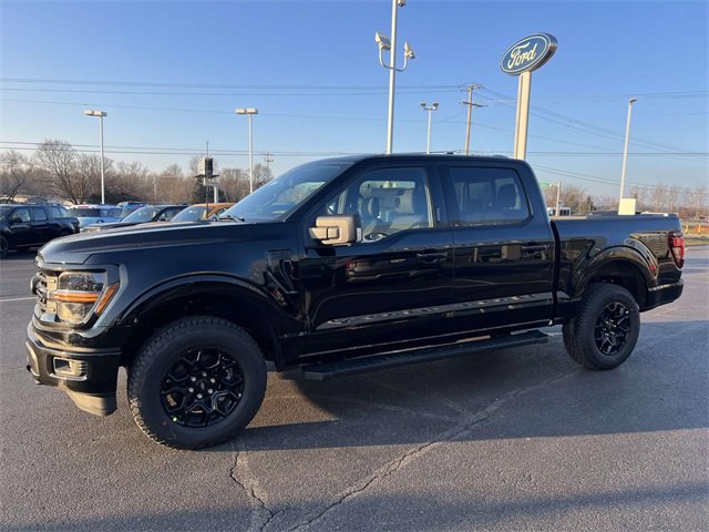 New 2026 Ford F150 XLT w/ Equipment Group 302A MID image 3