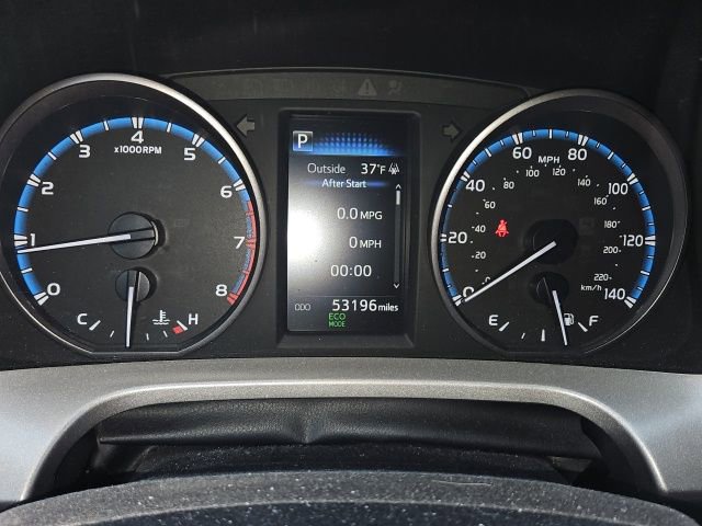 Used 2018 Toyota RAV4 XLE image 2