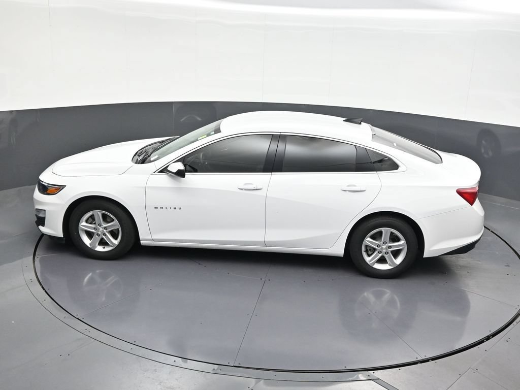 Used 2024 Chevrolet Malibu LS FWD image 16