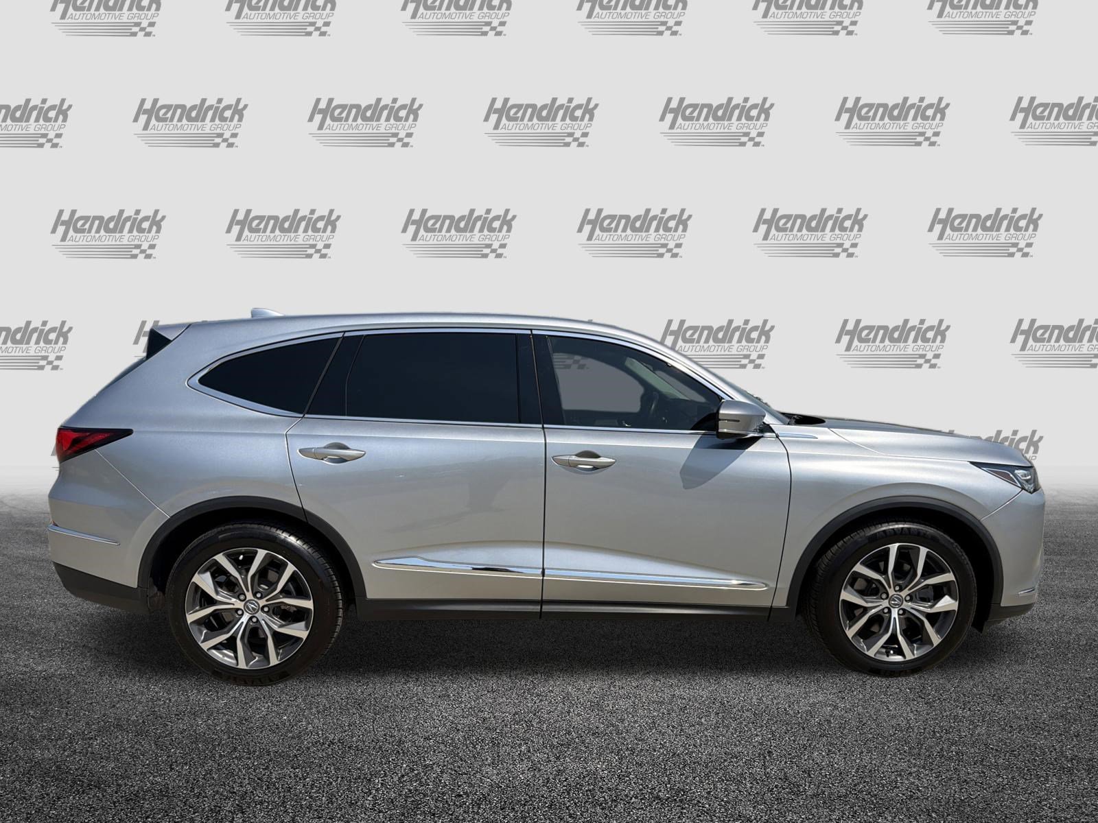Certified 2024 Acura MDX FWD w/ Technology Package image 7