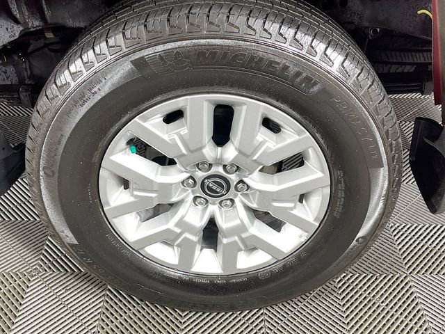 Used 2023 Nissan Frontier SV w/ SV Convenience Package AWD/4WD image 31