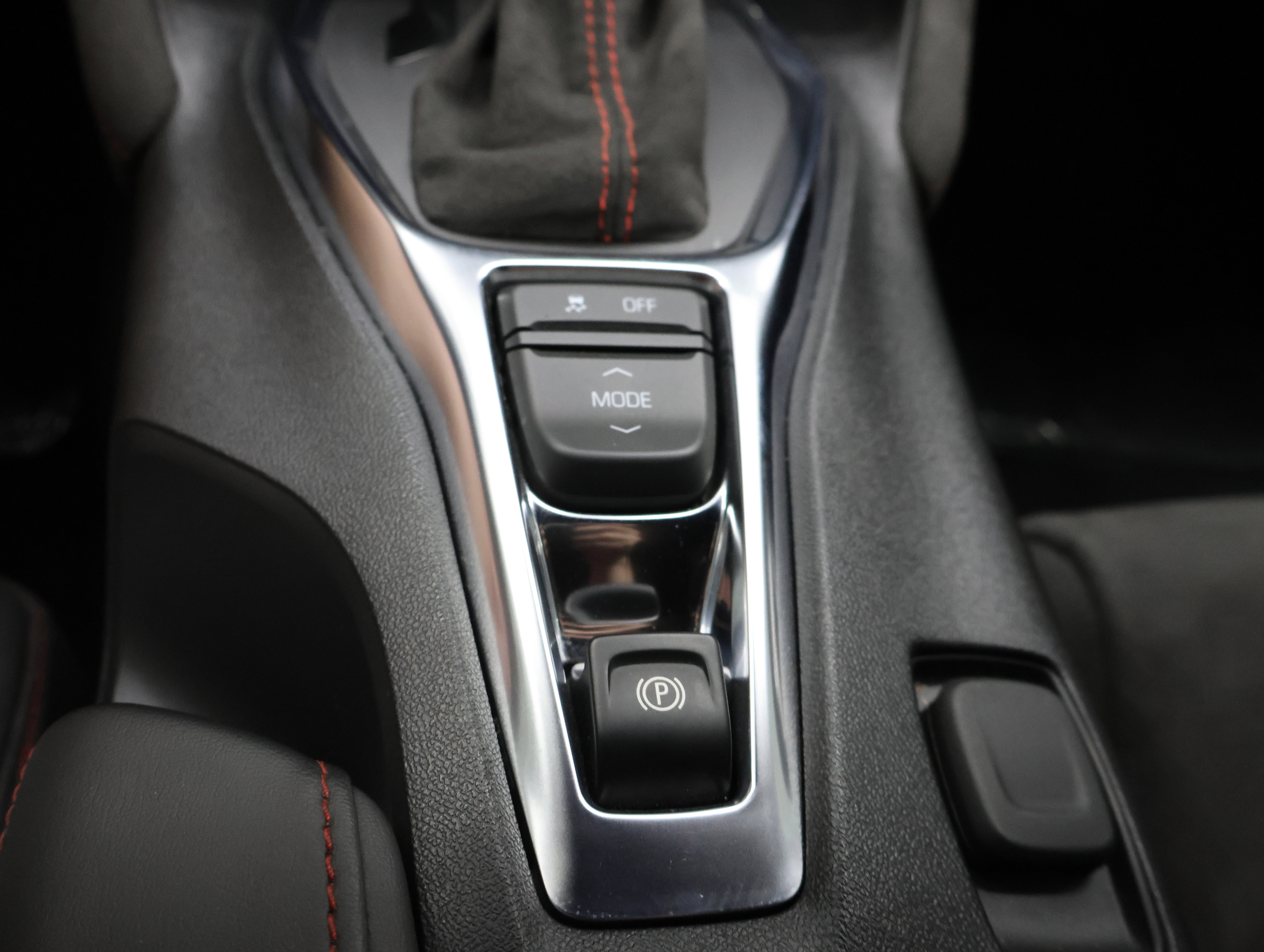 Used 2021 Chevrolet Camaro ZL1 RWD image 51